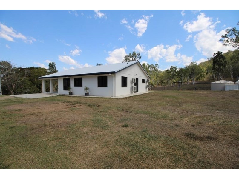 41 Miles/Sunnyside, Sarina QLD 4737
