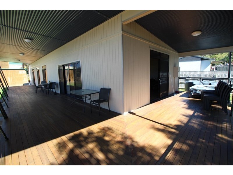 9 Silver Street, Grasstree Beach QLD 4740