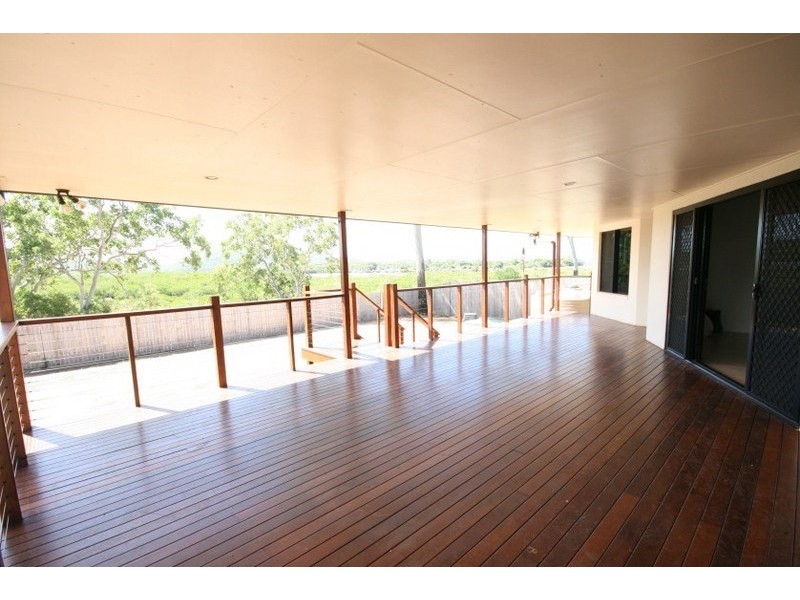 32 Morris, Campwin Beach QLD 4737