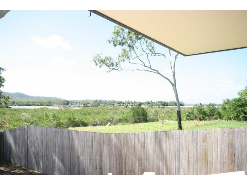 32 Morris, Campwin Beach QLD 4737