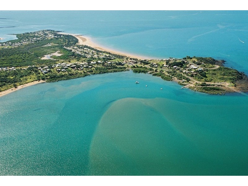 22 Sunset Drive, Sarina Beach QLD 4737