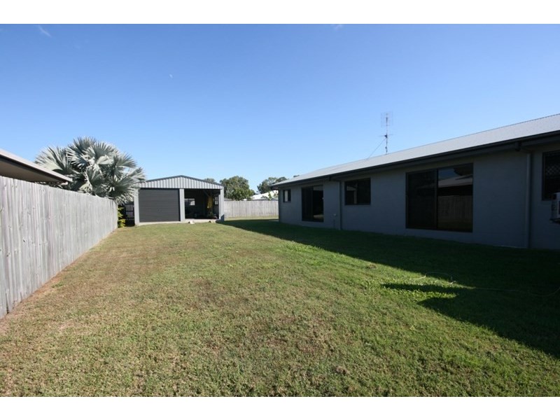 39 Deguara Avenue, Armstrong Beach QLD 4737