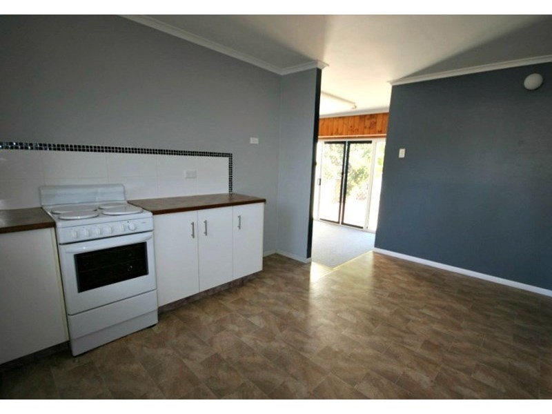 28 Maralyn Avenue, Grasstree Beach QLD 4740