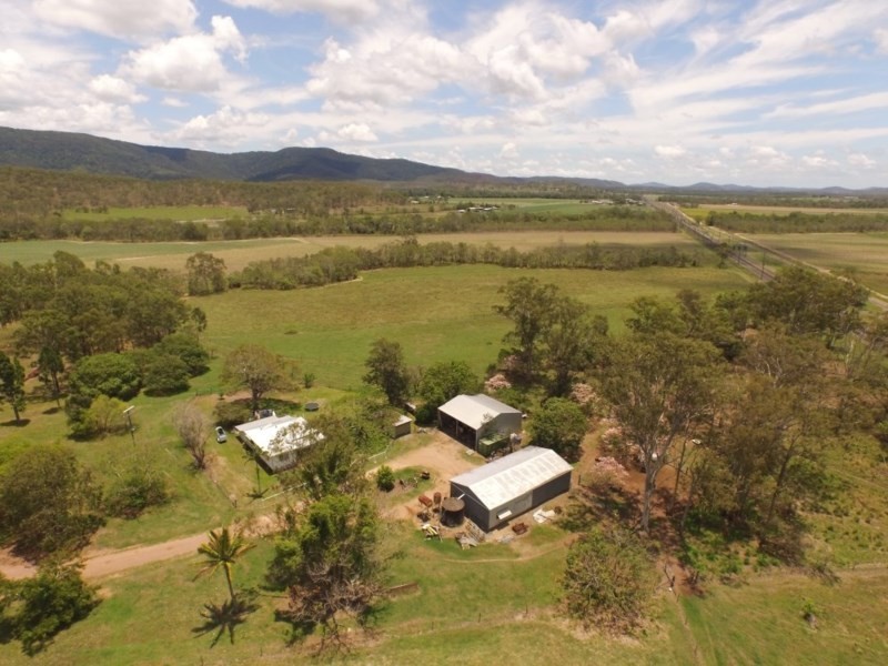 89808 Bruce Highway, Sarina QLD 4737
