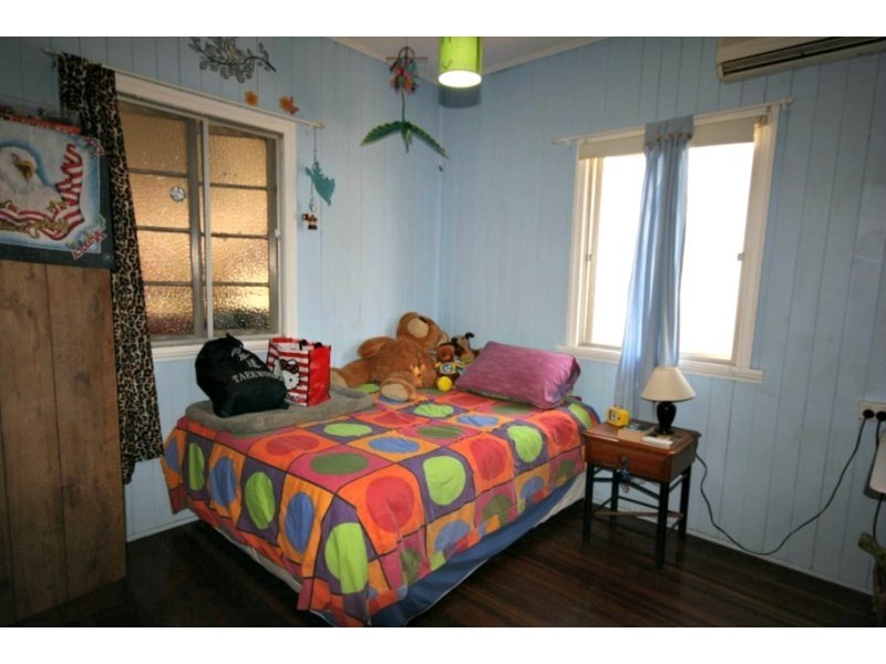 89808 Bruce Highway, Sarina QLD 4737