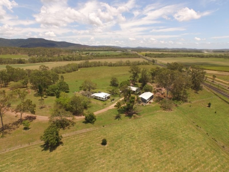 89808 Bruce Highway, Sarina QLD 4737