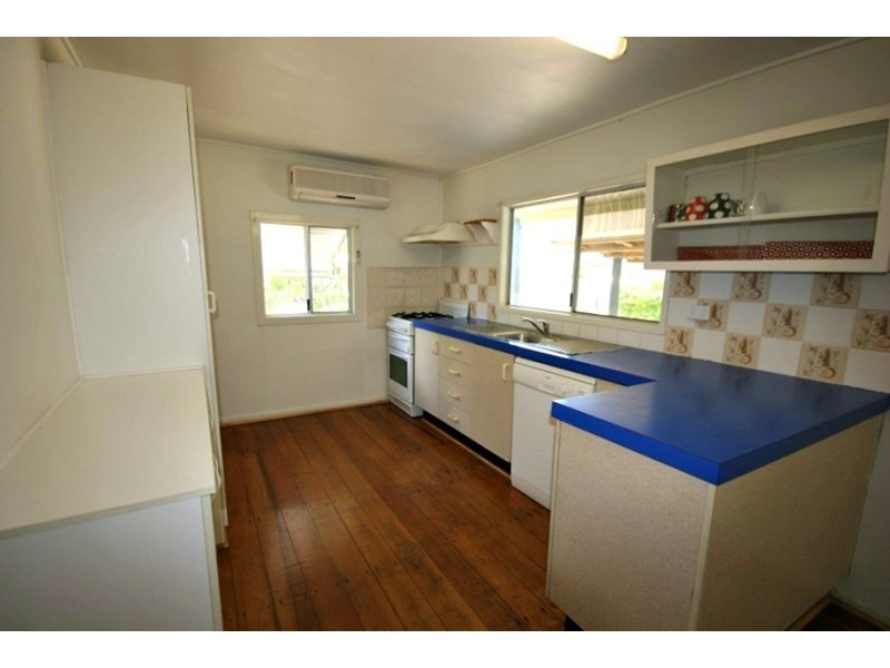6 Swan Street, Armstrong Beach QLD 4737