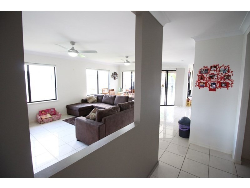 38 Pacific Avenue, Sarina QLD 4737