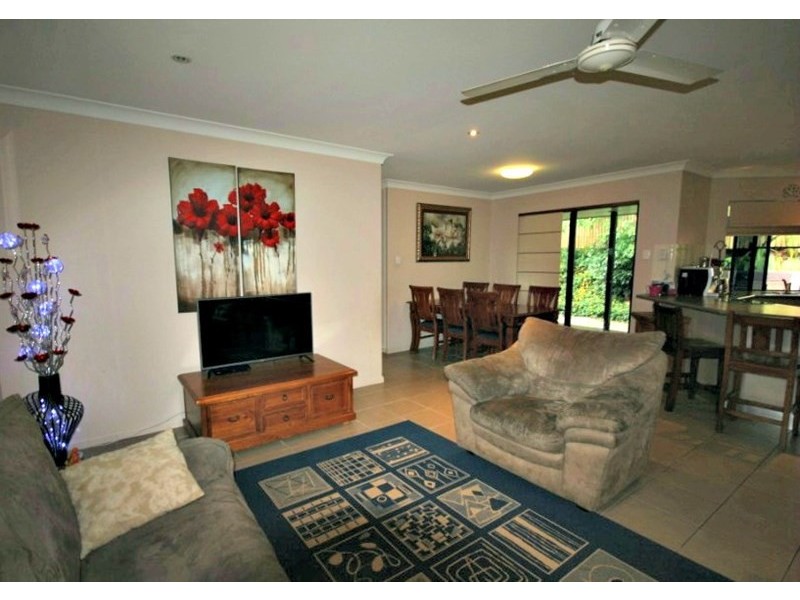 90 Range Road, Sarina QLD 4737