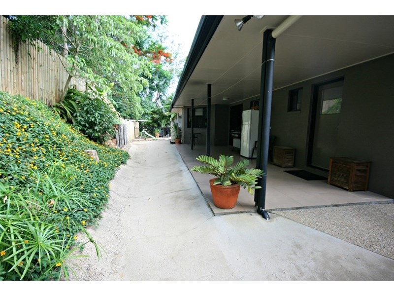 90 Range Road, Sarina QLD 4737