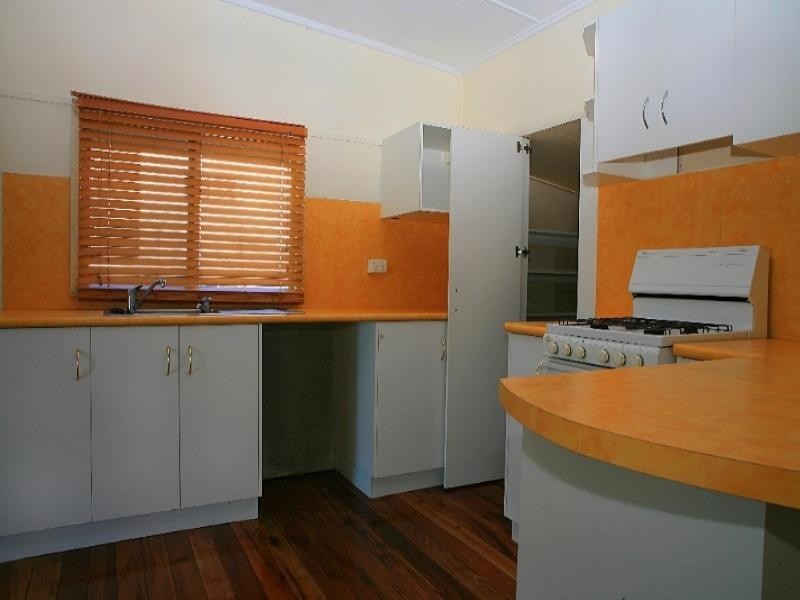 34 Melba Street, Armstrong Beach QLD 4737