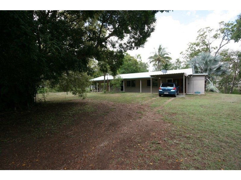 11 Theresa Court, Armstrong Beach QLD 4737