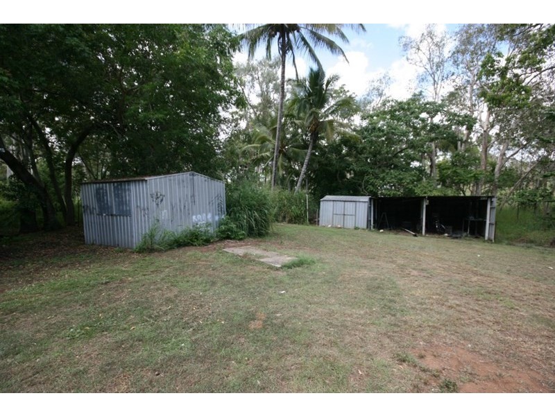 11 Theresa Court, Armstrong Beach QLD 4737