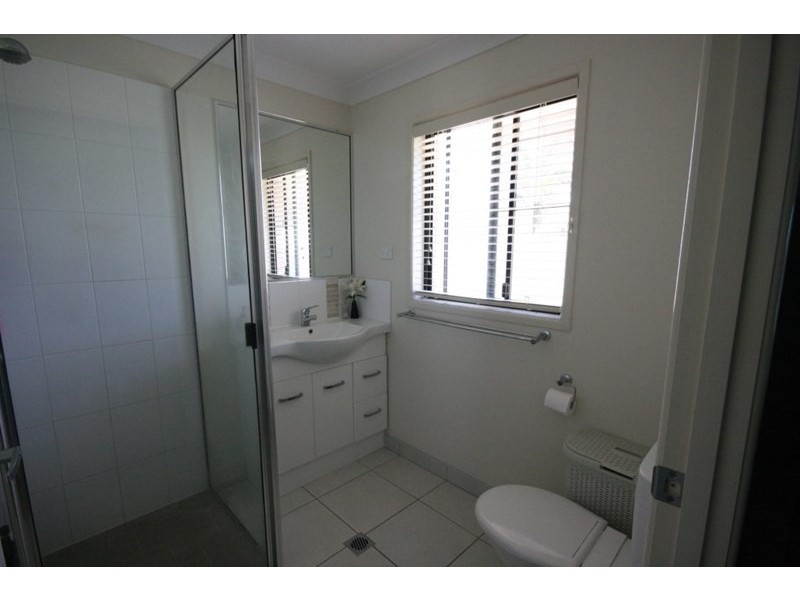 17 Pacific Avenue, Sarina QLD 4737