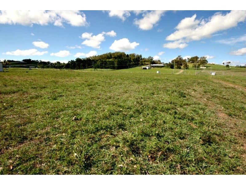 87 Fenech Avenue, Hay Point QLD 4740