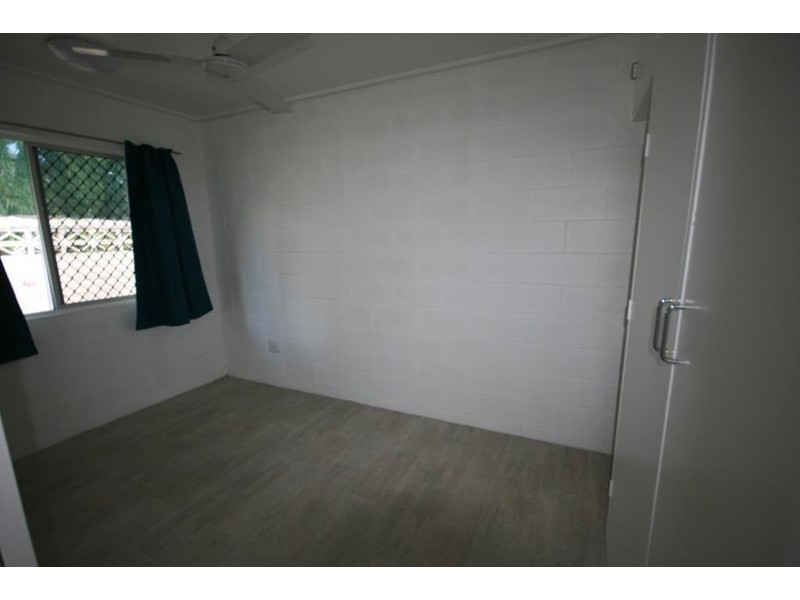 1/15 Anzac Street, Sarina QLD 4737