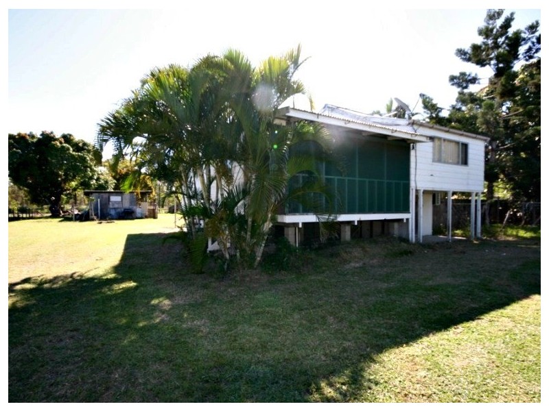 30 Graham Street, Koumala QLD 4738