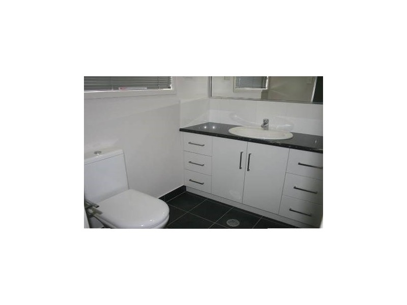 14 Pacific Avenue, Sarina QLD 4737