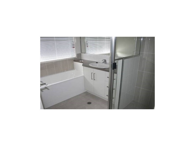 14 Pacific Avenue, Sarina QLD 4737