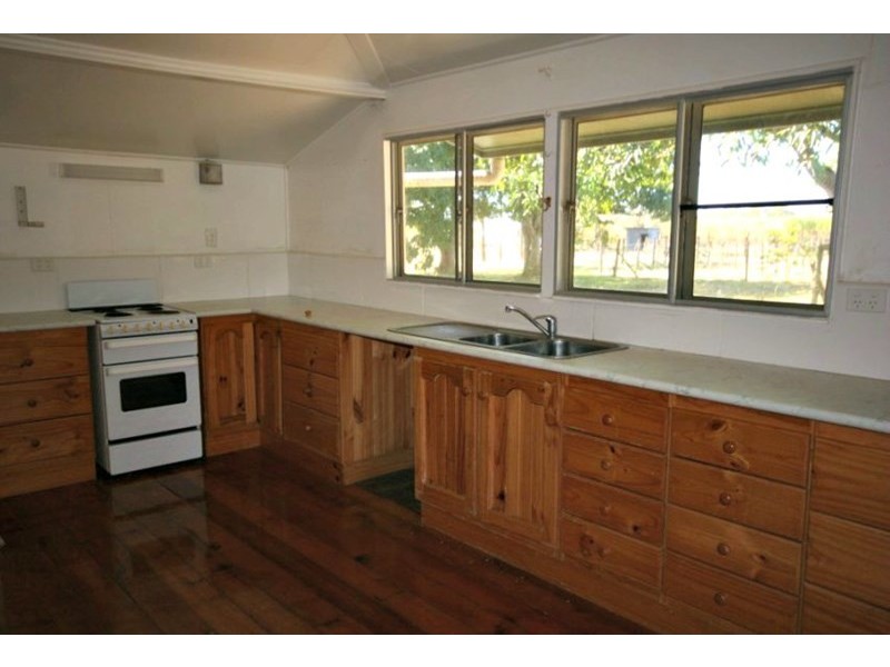 168 Koumala Bolingbroke Road, Koumala QLD 4738