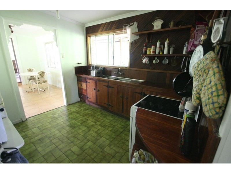 18 Kippen Road, Sarina QLD 4737