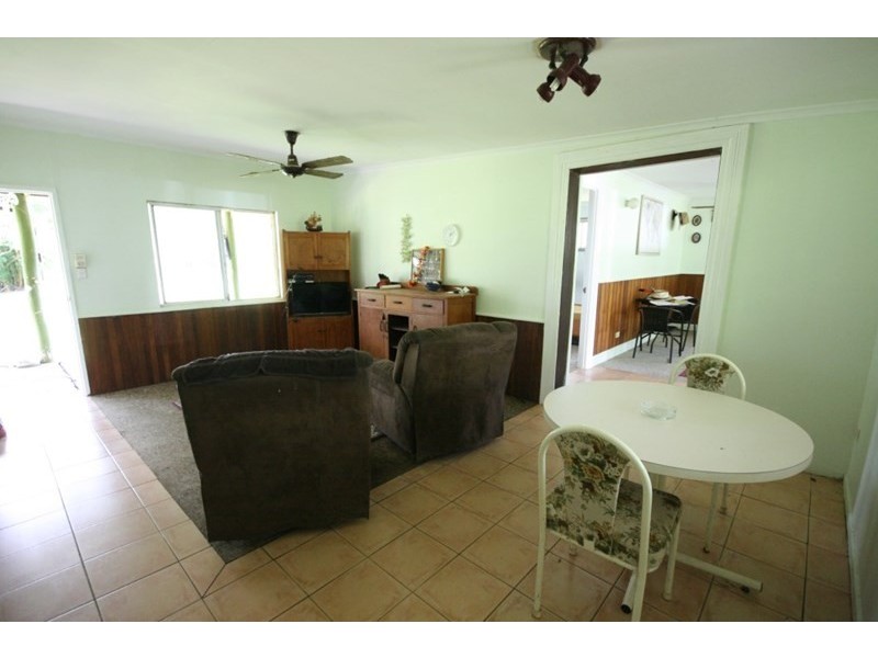18 Kippen Road, Sarina QLD 4737