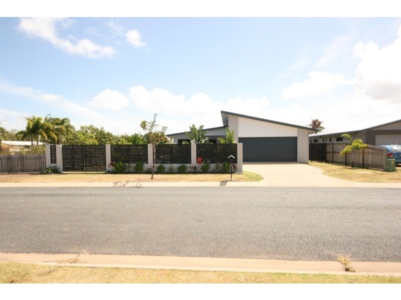 56 Morris Street, Campwin Beach QLD 4737