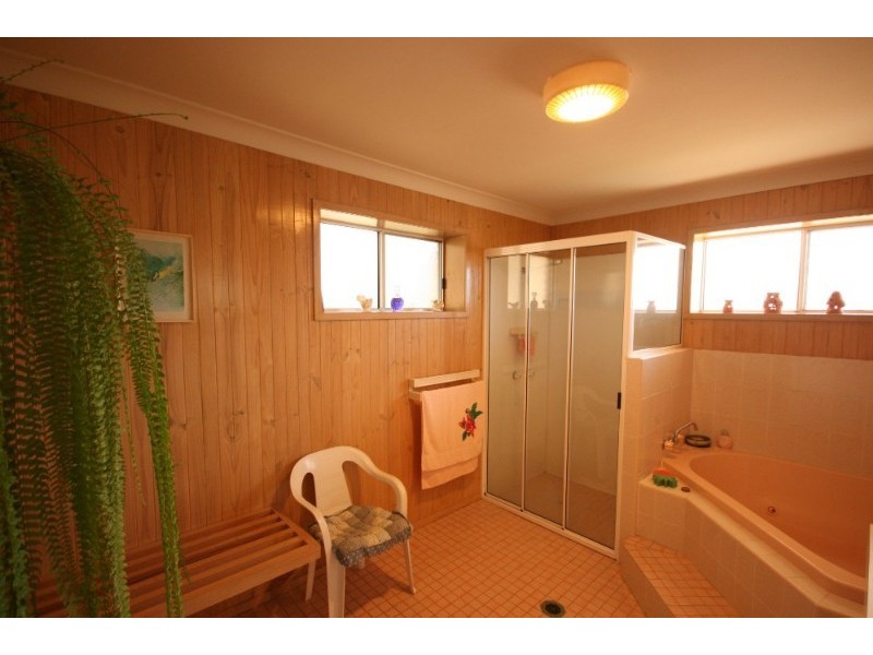 12 Sunset Drive, Sarina Beach QLD 4737