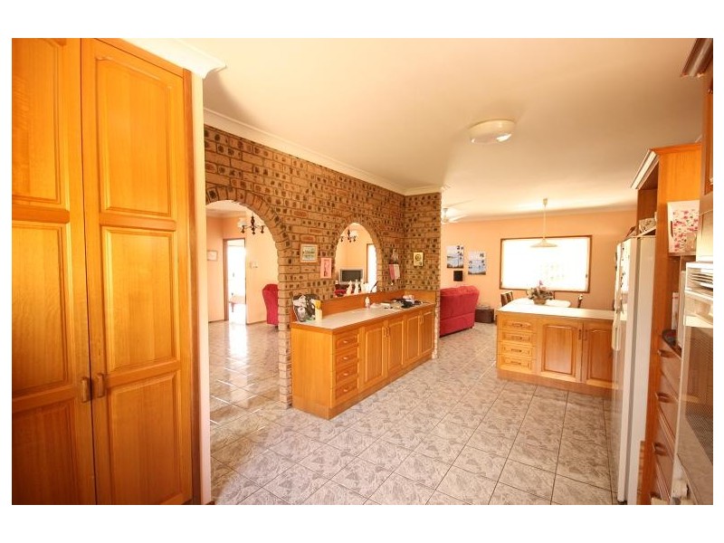 12 Sunset Drive, Sarina Beach QLD 4737