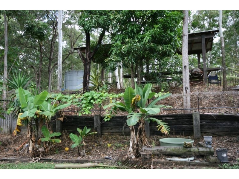 100 Range Road, Sarina QLD 4737