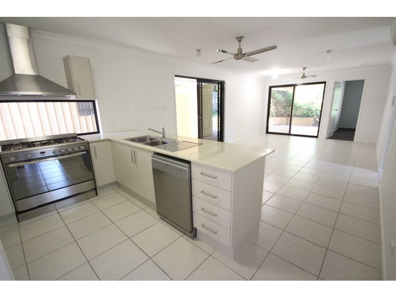 2 Maudsley Road, Sarina QLD 4737