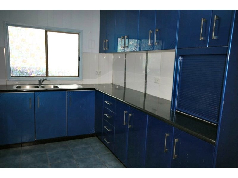 146 Broad Street, Sarina QLD 4737