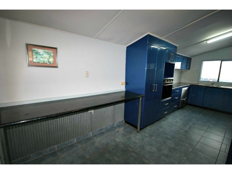 146 Broad Street, Sarina QLD 4737