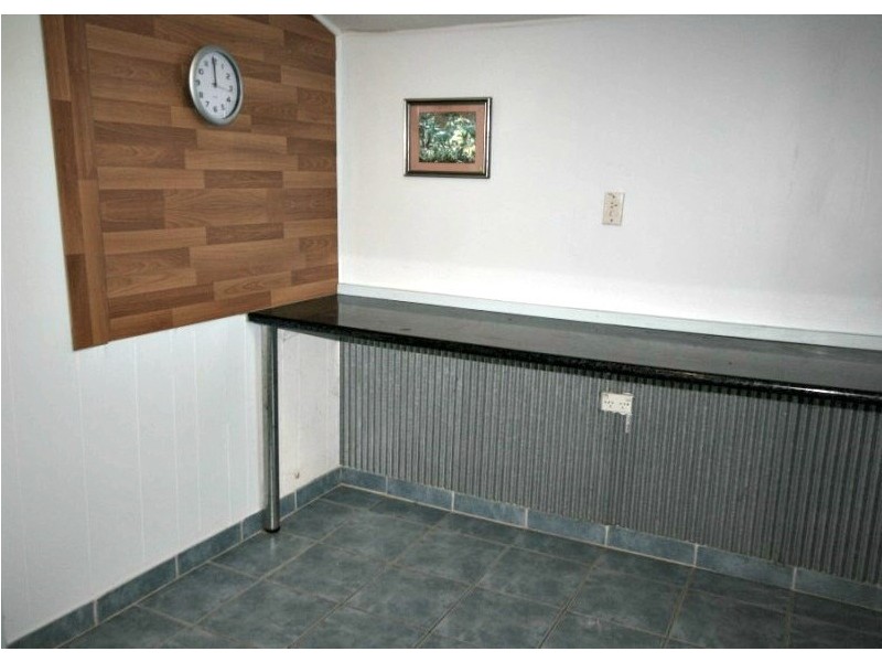 146 Broad Street, Sarina QLD 4737