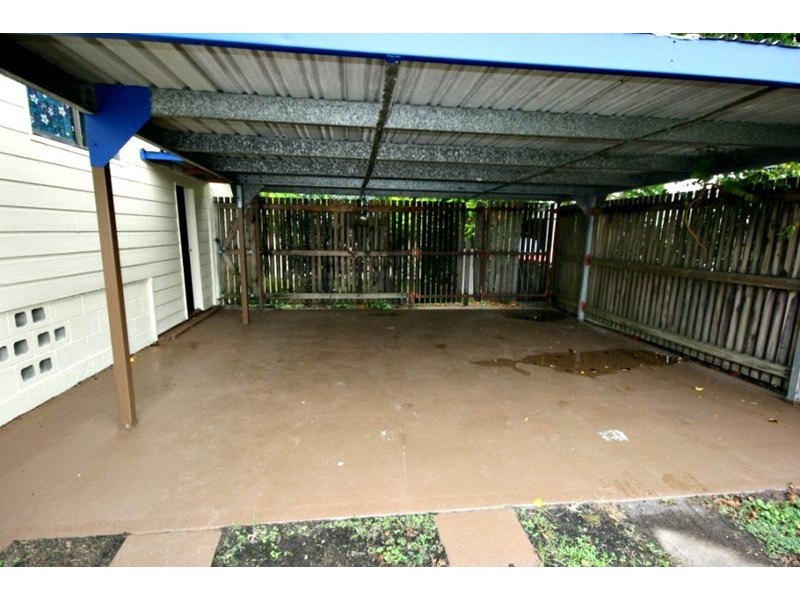 146 Broad Street, Sarina QLD 4737