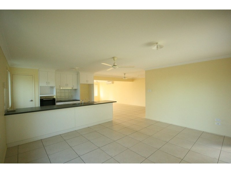 28 Jackson, Sarina QLD 4737