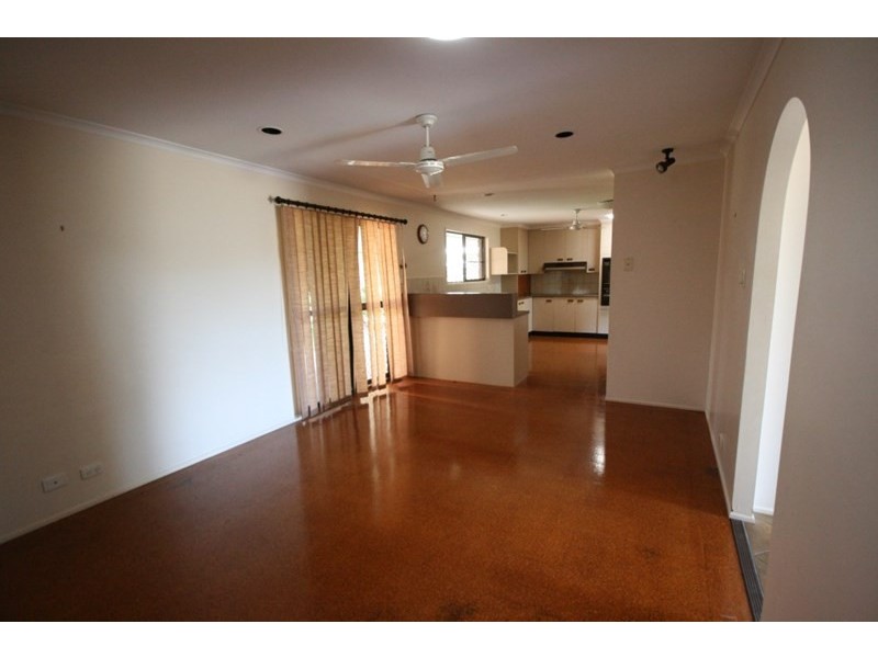 17 Lawrie Street, Sarina QLD 4737