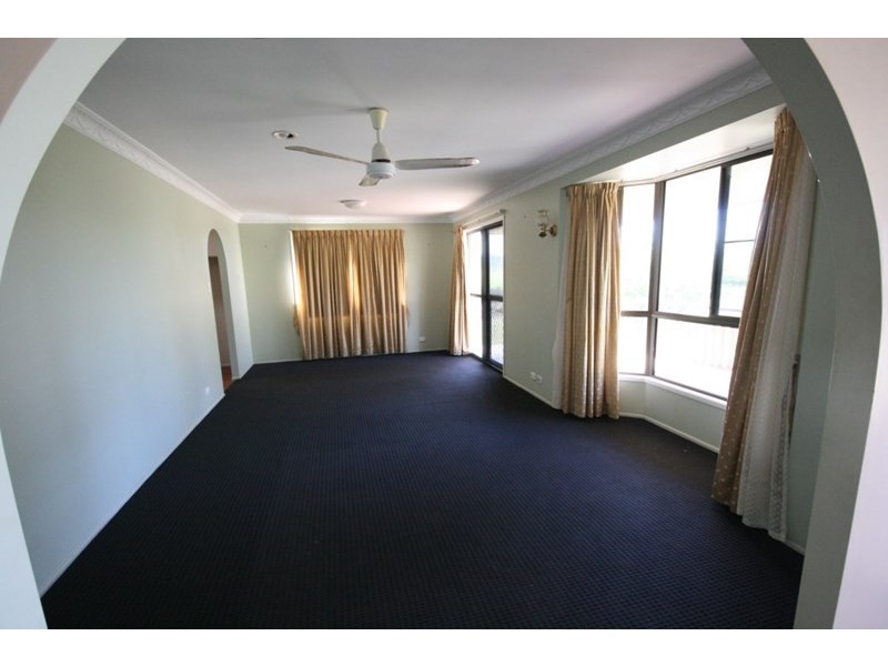 17 Lawrie Street, Sarina QLD 4737