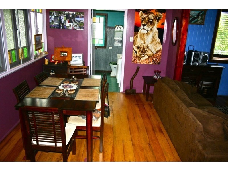 4 Pirie Street, Sarina QLD 4737