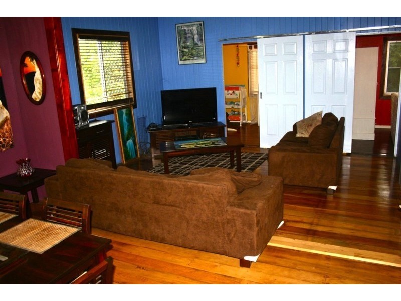 4 Pirie Street, Sarina QLD 4737