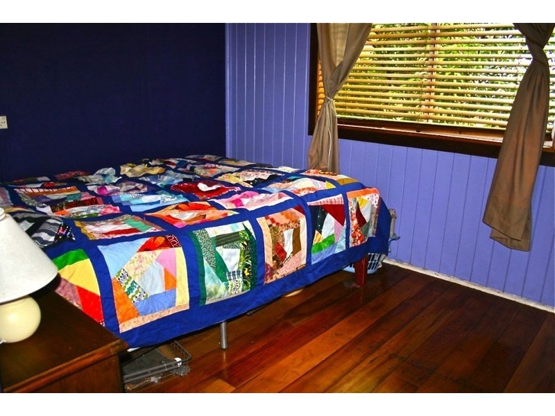 4 Pirie Street, Sarina QLD 4737