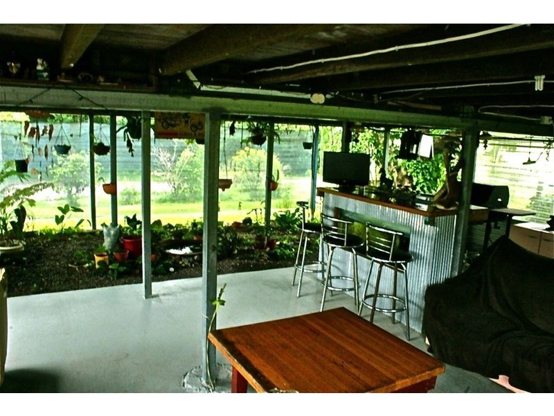 4 Pirie Street, Sarina QLD 4737