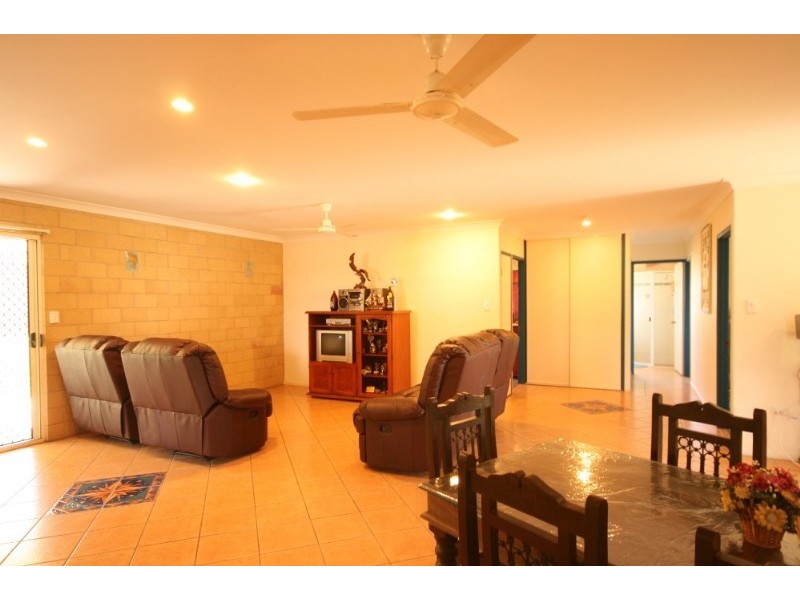 23 Swan Street, Armstrong Beach QLD 4737