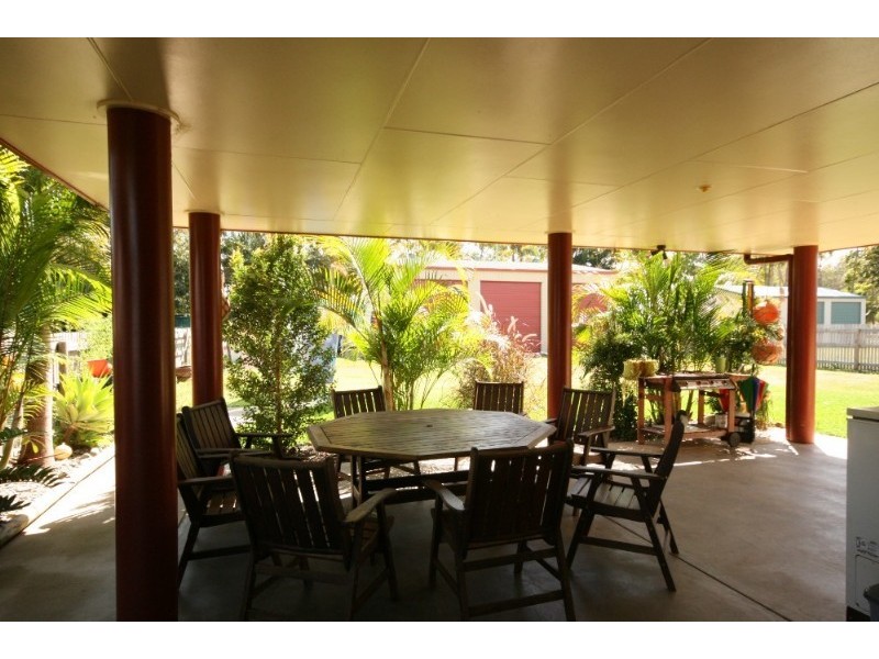 23 Swan Street, Armstrong Beach QLD 4737