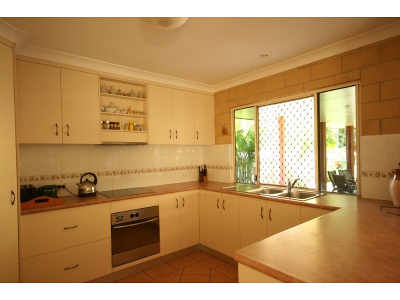 23 Swan Street, Sarina QLD 4737