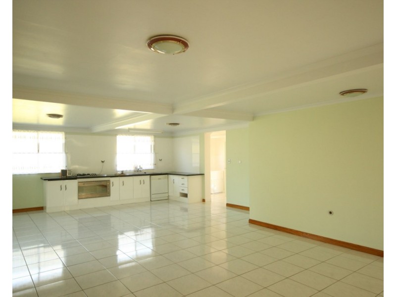 35 Melba, Armstrong Beach QLD 4737