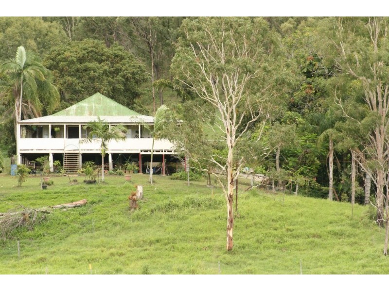 1 Maguires Road, Sarina QLD 4737