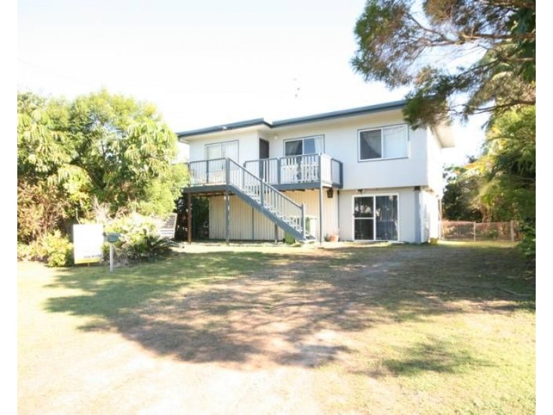 3 Manon, Armstrong Beach QLD 4737