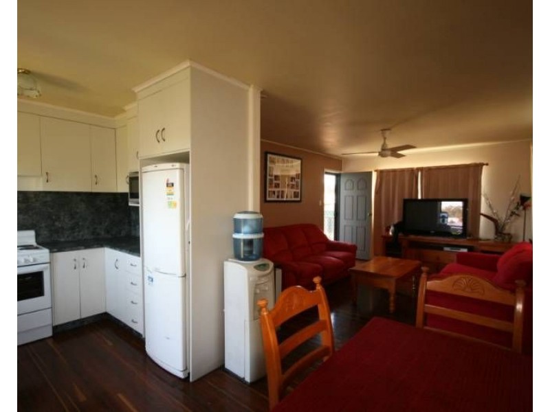 3 Manon, Armstrong Beach QLD 4737