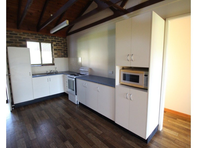 1 Valroy Street, Hay Point QLD 4740